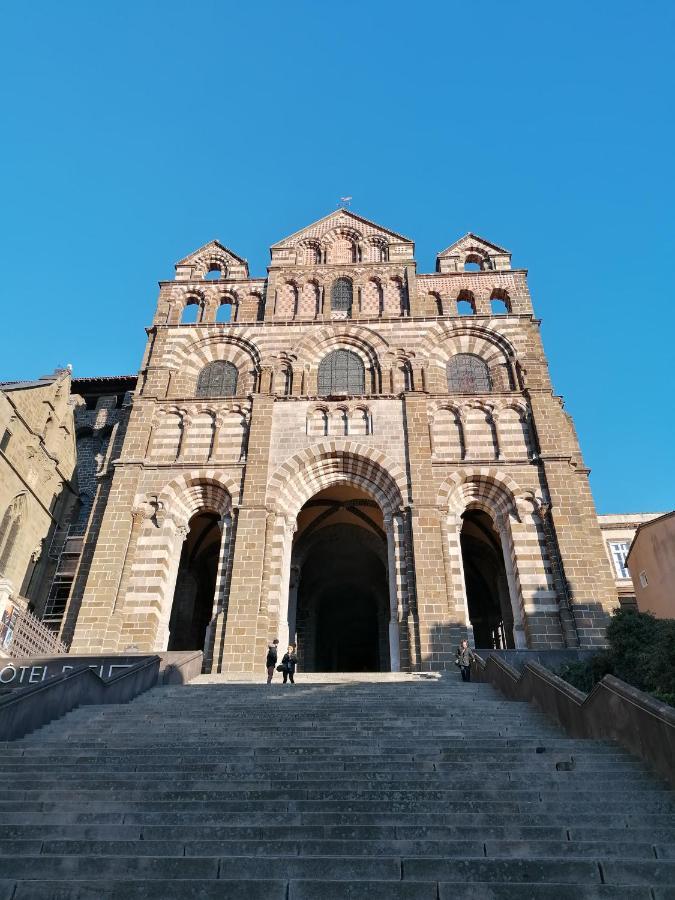 Le 43-4 Avec Sauna Privatif Le Puy-en-Velay Luaran gambar